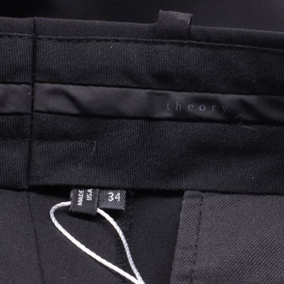 Theory Mid-Waist Regular Fit Cropped Trousers in Black Wool